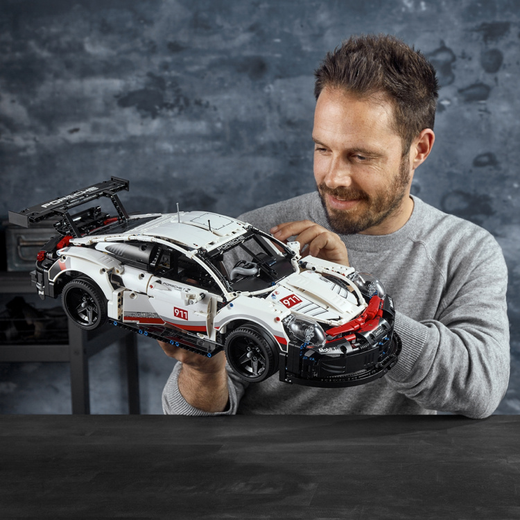 LEGO Technic 42096 - Porsche 911 RSR