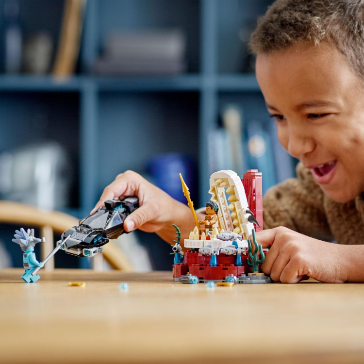 LEGO Marvel Super Heroes 76213 - Kung Namors tronrum