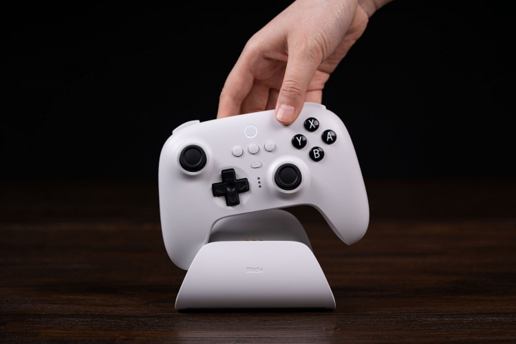 8BitDo Ultimate Bluetooth Controller, Vit, Switch / PC