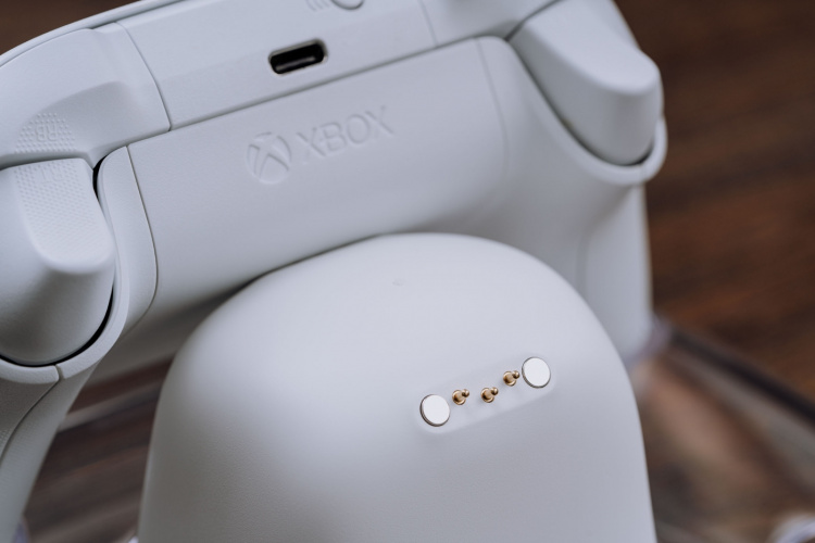 8BitDo Dual Charging Dock, vit, Xbox