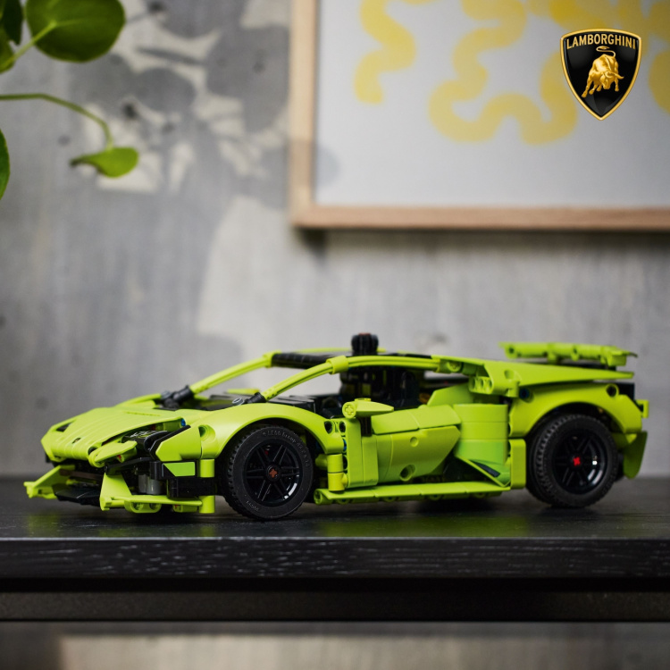 LEGO Technic 42161 - Lamborghini Huracán Tecnica