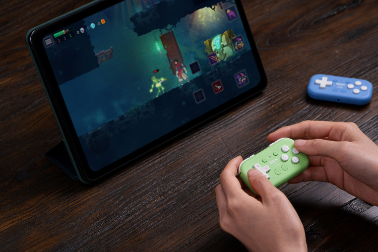 8BitDo Micro Bluetooth Gamepad, Grön, Switch / Android / Raspberry Pi