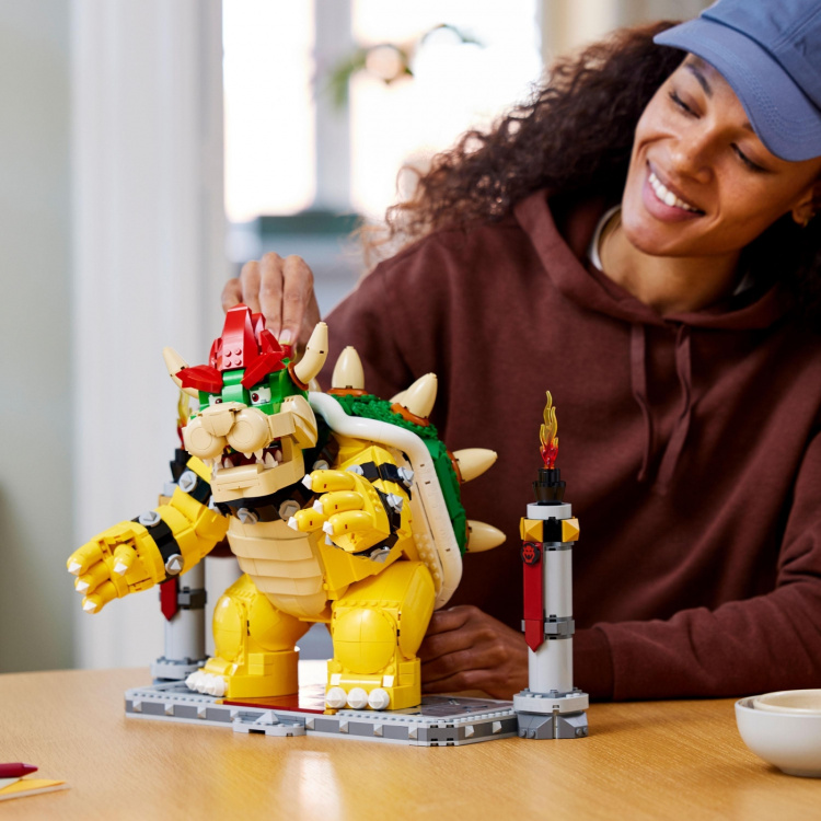 LEGO Super Mario 71411 - Den mäktiga Bowser
