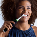 Oral B Eltandborste iO3 Duo Matt Black / Ice Blue Oral B Eltandborste iO3 Duo Matt Black / Ice Blue