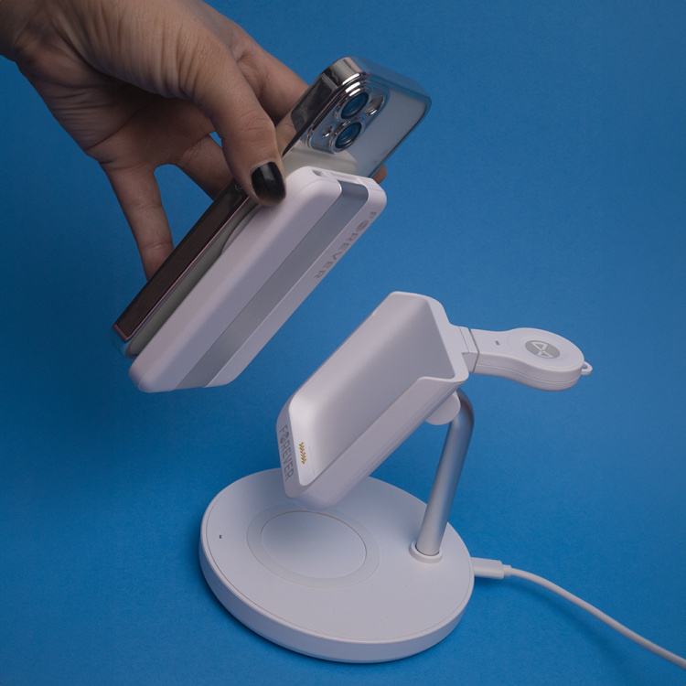 Forever MACS-100 - Trådlös 5i1 Laddstation med portabel Qi-Powerbank 5000mAh, Vit Forever MACS-100 - Trådlös 5i1 Laddstation med portabel Qi-Powerbank 5000mAh, Vit