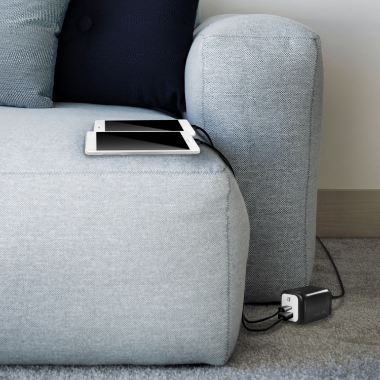 LogiLink Laddare 30W PD/QC3 1,5m fast kabel Svart