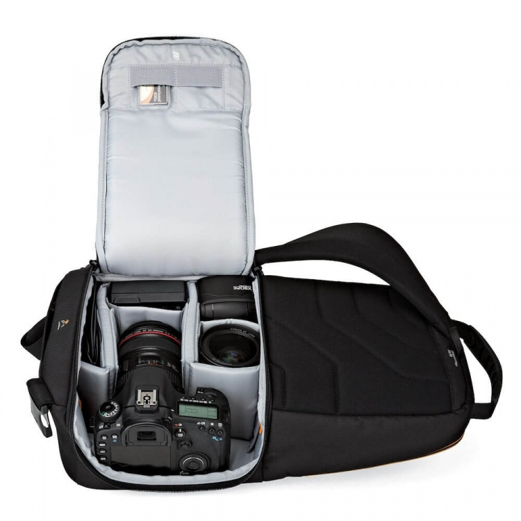 Lowepro Slingväska Edge 250 AW Svart