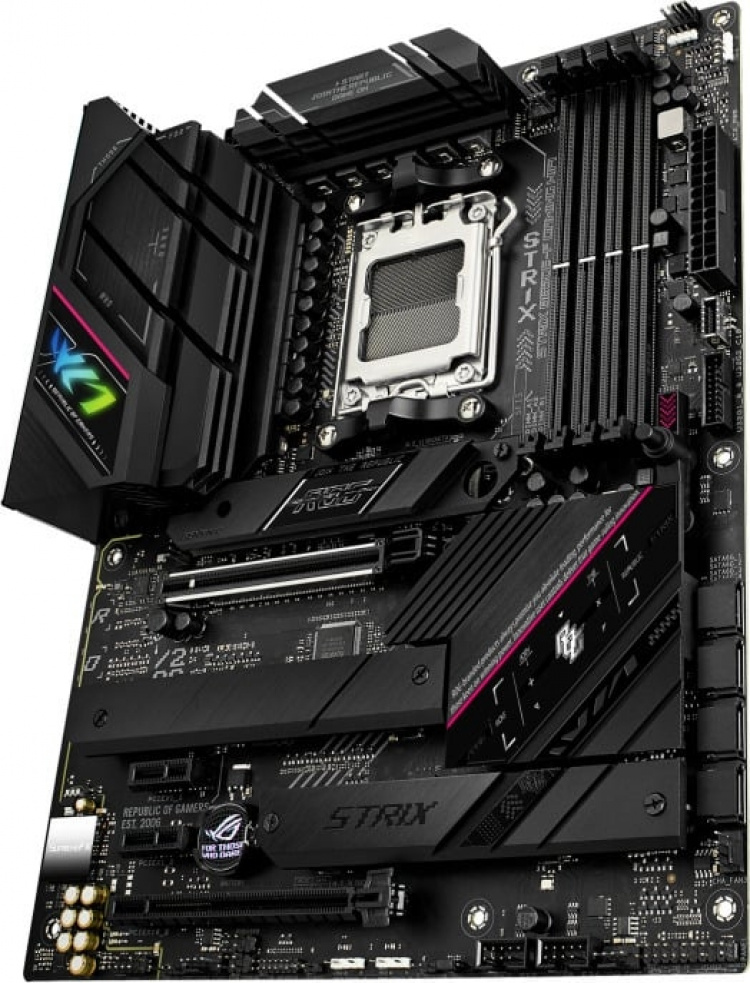 ASUS ROG STRIX B650E-F GAMING WIFI ATX moderkort