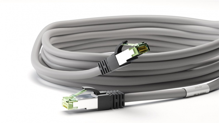 Goobay RJ45 (CAT 6A, 500 MHz) patchkabel med CAT 8.1 S/FTP rå kabel, grå 99,9 % syrefri kopparledare (OFC), AWG 24, halogenfri kabelhölje (LSZH), 7.5 m Goobay RJ45 (CAT 6A, 500 MHz) patchkabel med CAT 8.1 S/FTP rå kabel, grå 99,9 % syrefri kopparledare (OFC), AWG 24, halogenfri kabelhölje (LSZH), 7.5 m