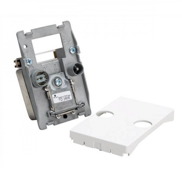 Triax Vägguttag FM/TV TD 260E Vit Triax Vägguttag FM/TV TD 260E Vit