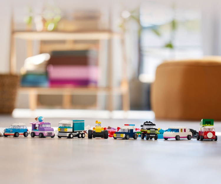 LEGO Classic 11036 - Kreativa fordon