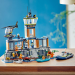 LEGO City Police 60419 - Polisens fängelseö