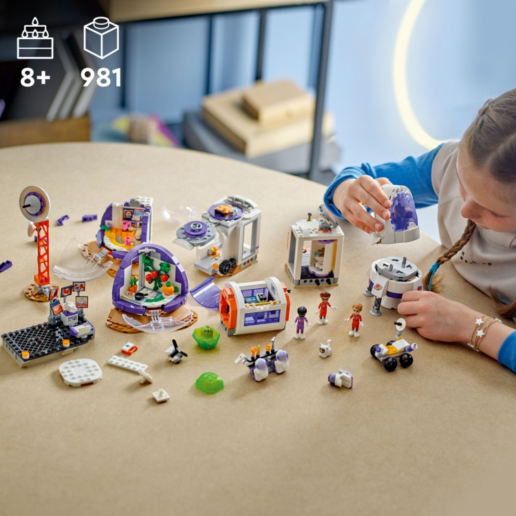 LEGO Friends 42605 - Rymdbas på Mars med raket