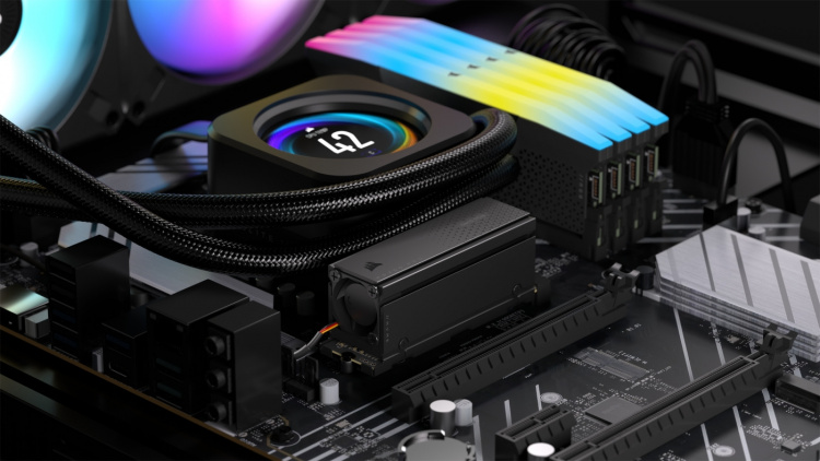 Corsair MP700 PRO Luftkyld 2 Tt M.2 SSD-hårddisk