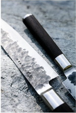 Satake Kuro Santoku-kniv 18 cm Satake Kuro Santoku-kniv 18 cm