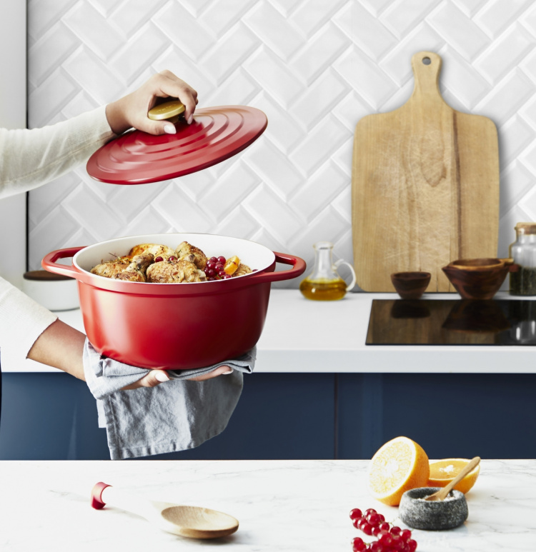 Tefal Air -gjutjärnsgryta, 4,7 L, röd Tefal Air -gjutjärnsgryta, 4,7 L, röd