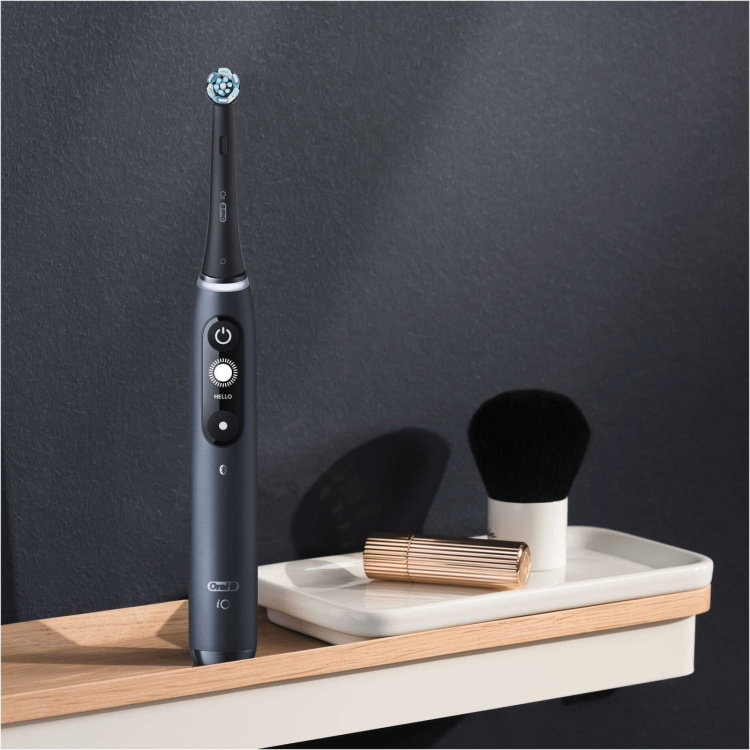 Oral B iO Series 7 - elektrisk tandborste, svart