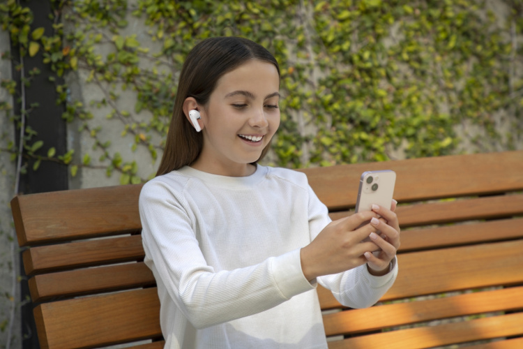 Belkin Soundform Nano - Hörlurar för barn, vita Belkin Soundform Nano - Hörlurar för barn, vita