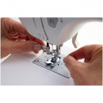 Singer Symaskin C7225 Elektronisk 97st sömmar inkl förlängningsbord Singer Symaskin C7225 Elektronisk 97st sömmar inkl förlängningsbord