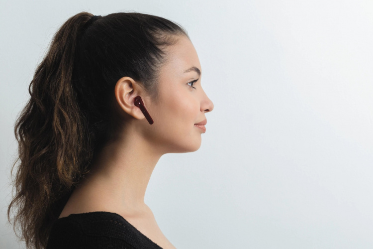 Puro Bluetooth Slim Pod hörlurar med laddstation, Röd