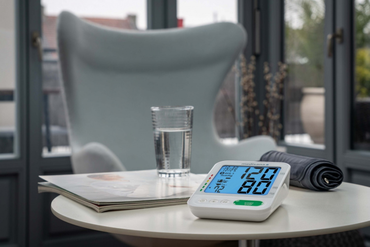 Medisana BU584 Connect -blodtrycksmätare, vit Medisana BU584 Connect -blodtrycksmätare, vit