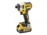 DeWALT DCF887P2-QW slagborrmaskin 2 batterier ingår 1/4 sexkantshylsa DeWALT DCF887P2-QW slagborrmaskin 2 batterier ingår 1/4 sexkantshylsa