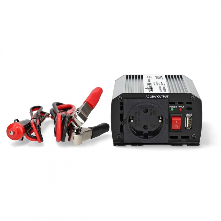 Nedis Växelriktare med modifierad sinusvåg | Inspänning: 12 V DC | Enhetens utgångsanslutning: Type F (CEE 7/3) / USB-A | 230 V AC 50 Hz | 300 W | Toppeffekt: 600 W | Batteriklämmor + cigarettändare | Silver