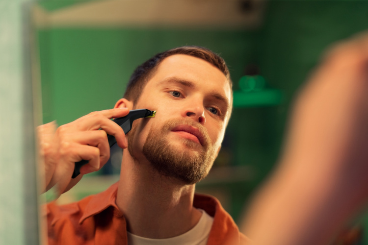 Philips OneBlade PRO 360 Face&Body QP6551/15 skägg- och kroppstrimmer