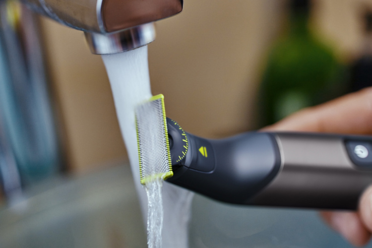 Philips OneBlade PRO 360 Face&Body QP6551/15 skägg- och kroppstrimmer