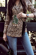 Richmond & Finch iPhone 7/8/SE2 Case, Green Leopard