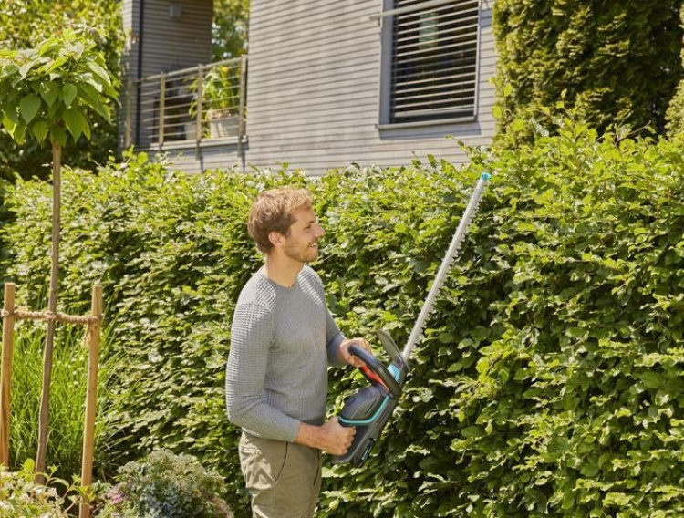 GARDENA ComfortCut 60 18V P4A batteridriven häcksax, utan batteri