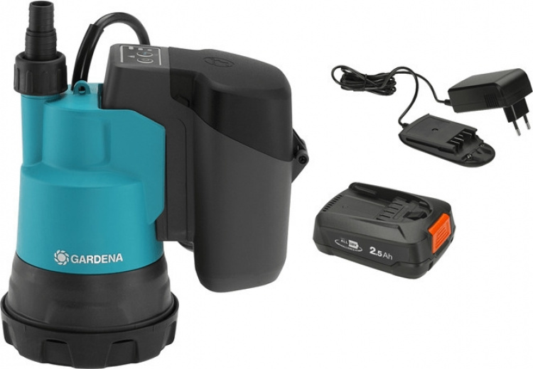 GARDENA 2000/2 18V P4A slangpump för rent vatten, batteri och laddare GARDENA 2000/2 18V P4A slangpump för rent vatten, batteri och laddare