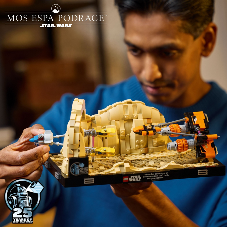 LEGO Star Wars 75380 - Mos Espa Podrace™ diorama