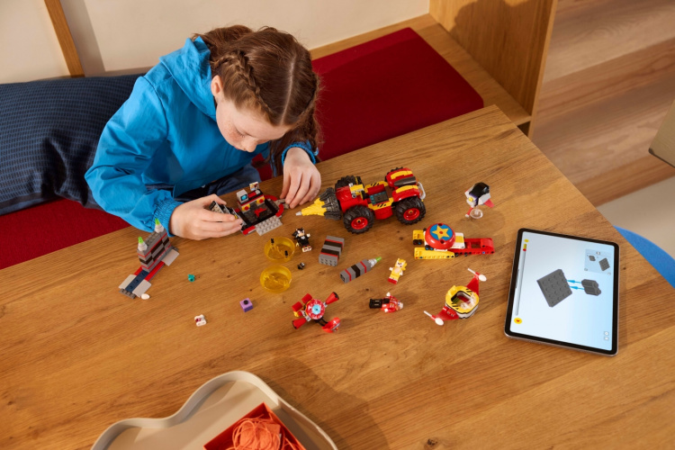 LEGO Sonic 76999 - Super Sonic mot äggborrmaskin