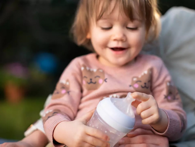 Philips Avent SCY965/02 Natural Response flaskmatningsslang, flöde 5, 6 månader+, förpackning om 2 Philips Avent SCY965/02 Natural Response flaskmatningsslang, flöde 5, 6 månader+, förpackning om 2