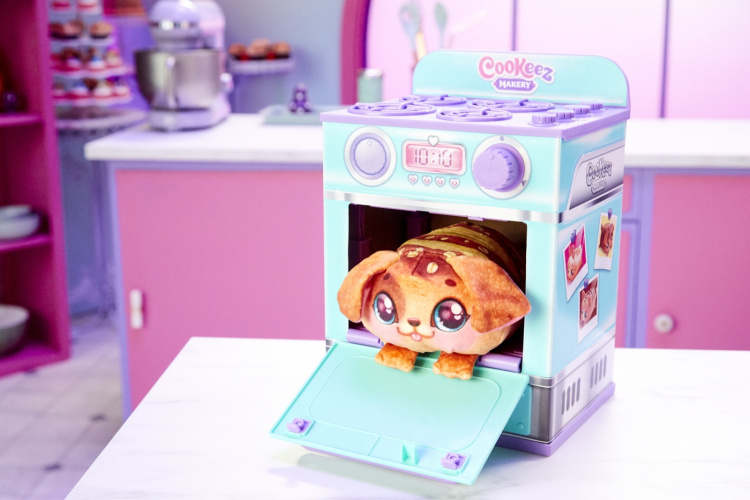 Cookeez Makery - brödugn och mystisk kaka