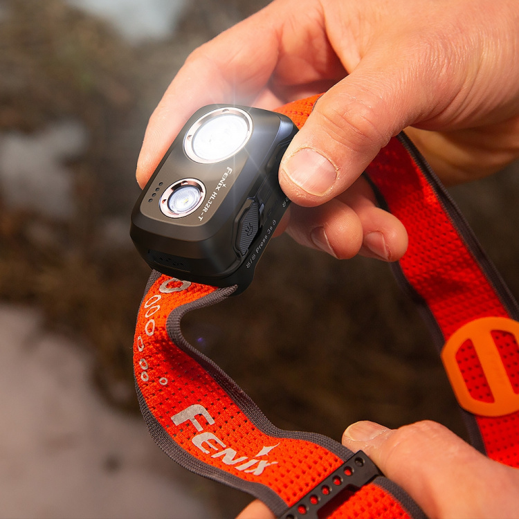 Fenix HL32R-T pannlampa