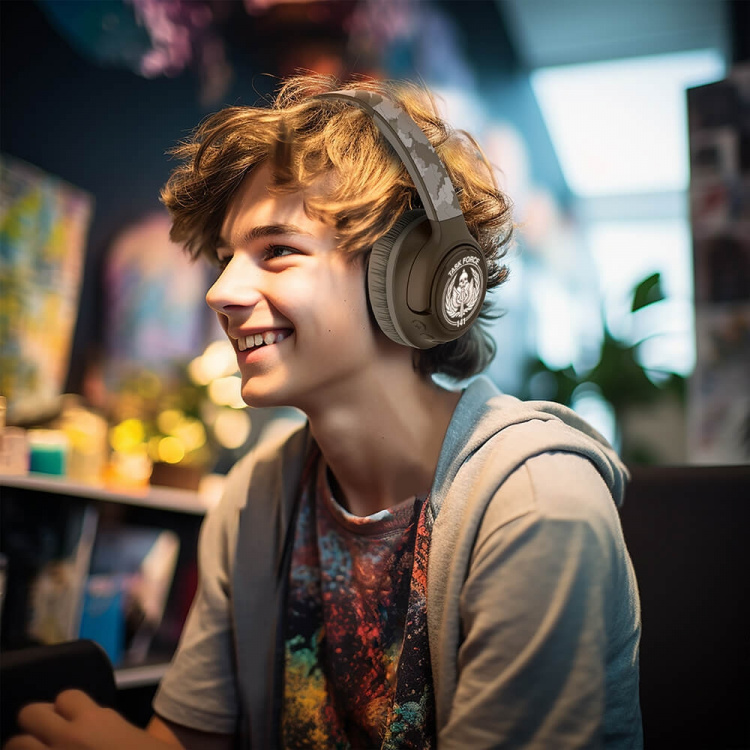 CALL OF DUTY Hörlur Over-Ear Trådlös Led Camo COD CALL OF DUTY Hörlur Over-Ear Trådlös Led Camo COD