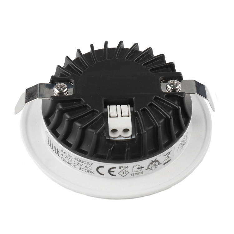 Llitt Alice 12V Infälld downlight 3000K IP44 340lm Vit 1-pack Llitt Alice 12V Infälld downlight 3000K IP44 340lm Vit 1-pack