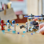 LEGO Super Heroes Marvel 76288 - Iron Man och Iron Legion vs LEGO Super Heroes Marvel 76288 - Iron Man och Iron Legion vs