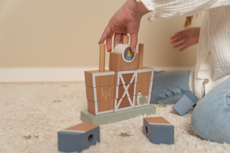 Little Dutch Little Farm - en stapelbar bondgård