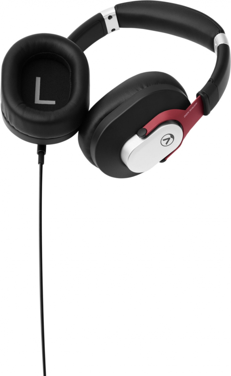 Austrian Audio Hi-X15 hörlurar med förseglad kåpa