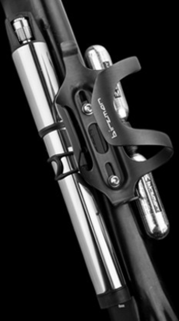 Birzman Infinite Apogee MTB med CO2 cykelpump