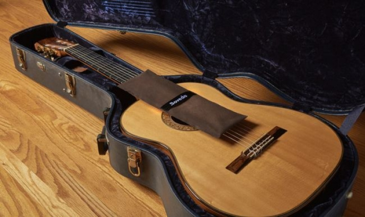 Boveda Starter Kit Liten luftfuktare för gitarr