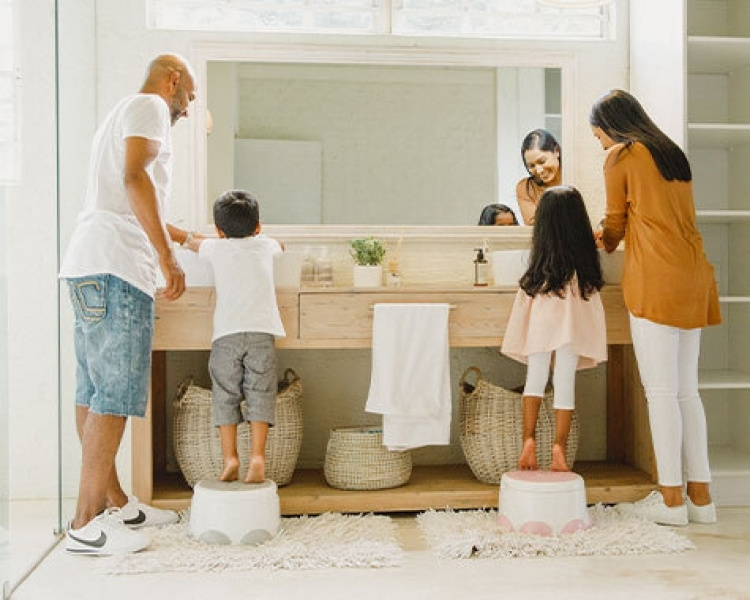 Bumbo Step N Potty - pallpotta, skiffergrå Bumbo Step N Potty - pallpotta, skiffergrå