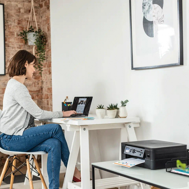 Brother DCP-J1050DW A4 trådlös bläckstråleskrivare