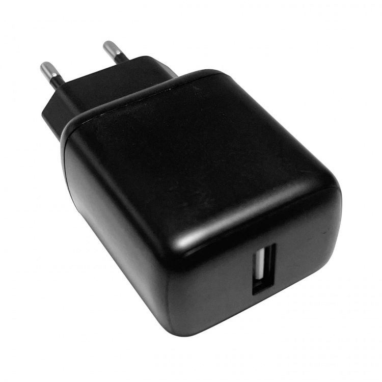 EgoGear 7-i-1-kabel SCH7 AC-adapter för Retrokonsoler EgoGear 7-i-1-kabel SCH7 AC-adapter för Retrokonsoler