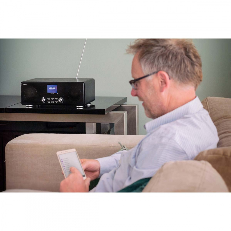 Lenco DAB+ FM-radio med CD MP3-spelare Bluetooth® Svart Lenco DAB+ FM-radio med CD MP3-spelare Bluetooth® Svart