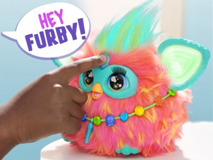 Hasbro Furby interaktiv plyschleksak Coral (EN)