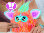 Hasbro Furby interaktiv plyschleksak Coral (EN)